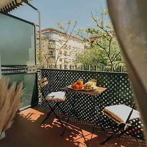ol-murillo-bright-apartment-terrace-parking.es-andalucia.com/
